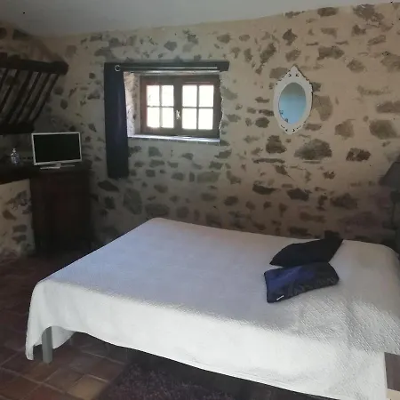 여관 La Boucholiere *